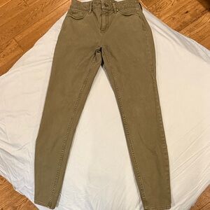 Women's White House Black Market Olive Sculpt Skinny Ankle Jeans size 0